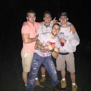 Meet your Posher, Victor